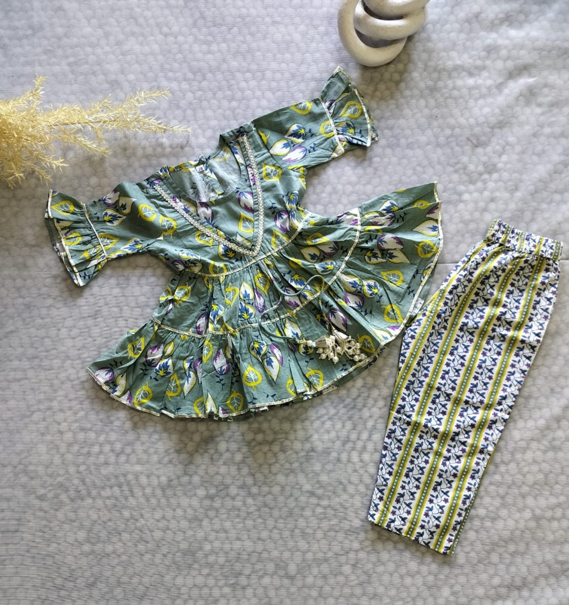 Taj Kurti -Pant Set