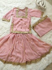 Lehnga Kurti Set